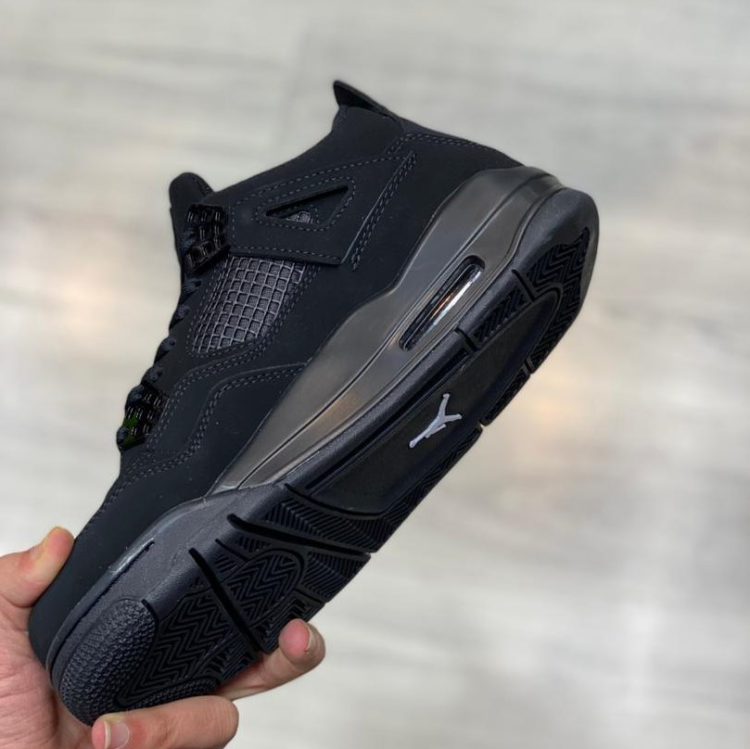 کفش اسپرت ایر جردن Nike Air Jordan4 Retro ALL BLACK 3